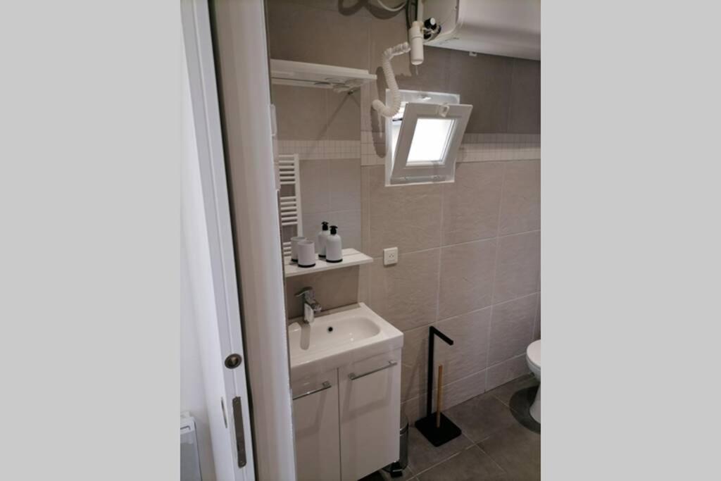 Marseille : Joli Appartement Avec Garage Экстерьер фото